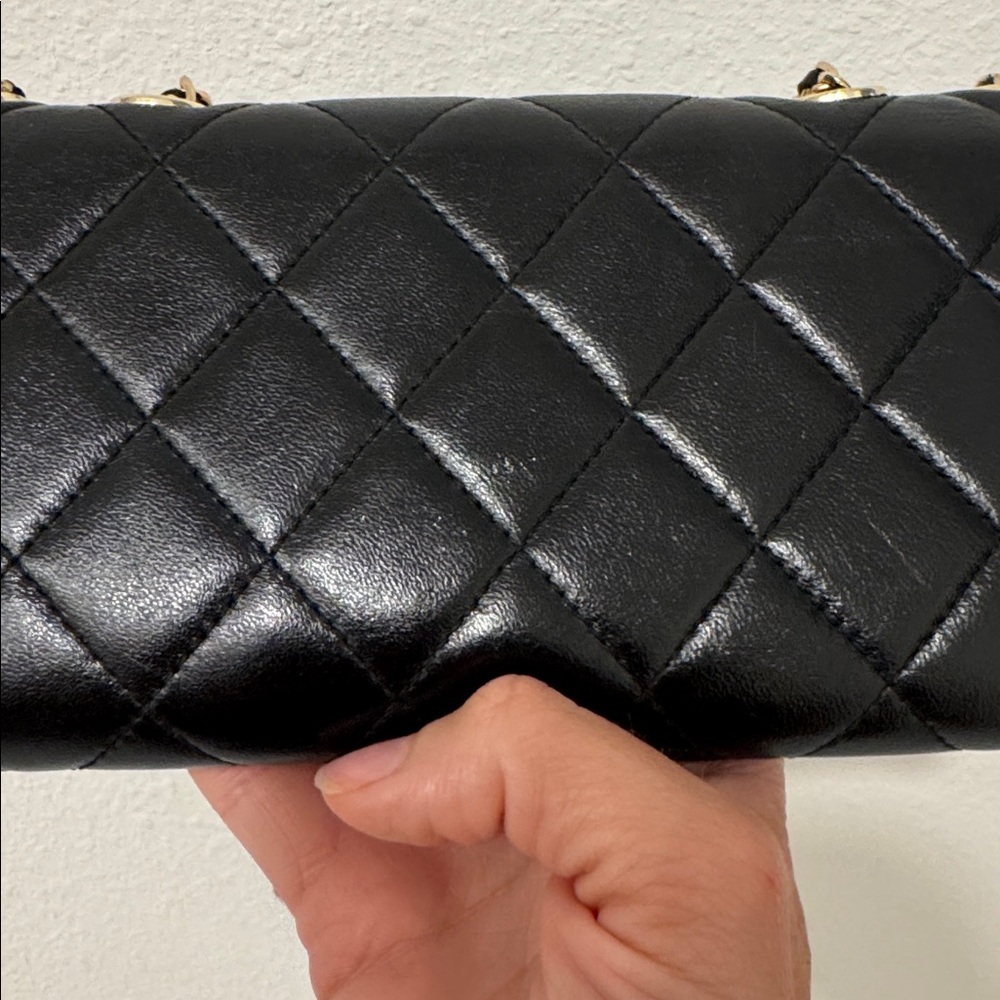 Authentic CHANEL Wallet on Chain Black Quilted Lambskin Gold Chain WOC - Picture 17 of 17